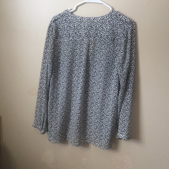 Sheer Patterned Blouse - Picture 4 of 4